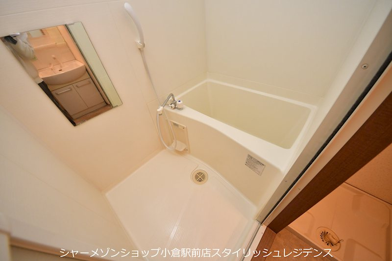 ヒルズ鍛冶町の浴室