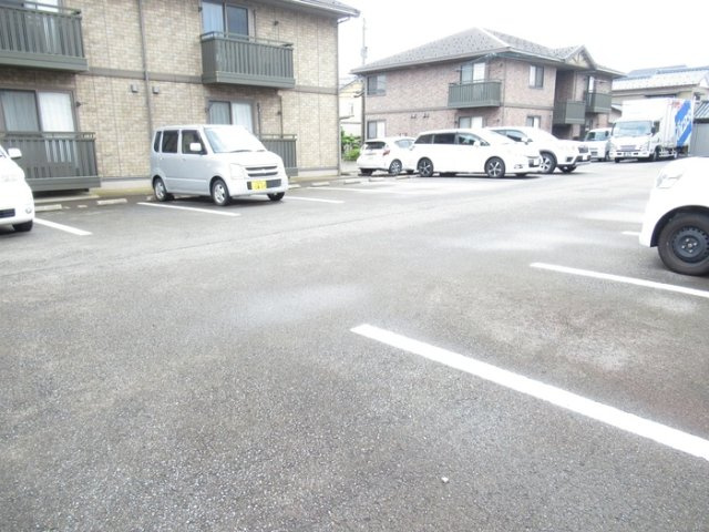 リビングタウン文京　Ｃの駐車場