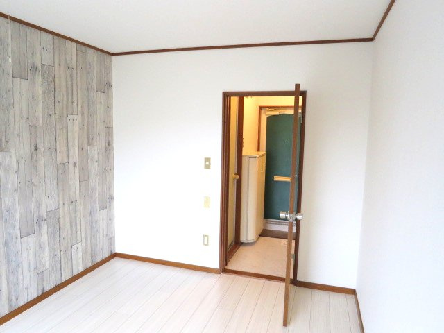 ウイングコート萩山の洋室