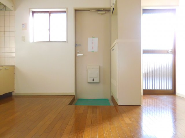 サンティー大手の居間・リビング