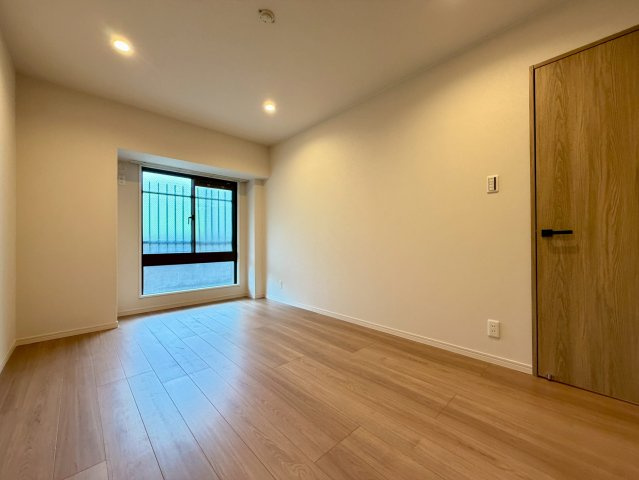 パークハイツ多賀山の洋室