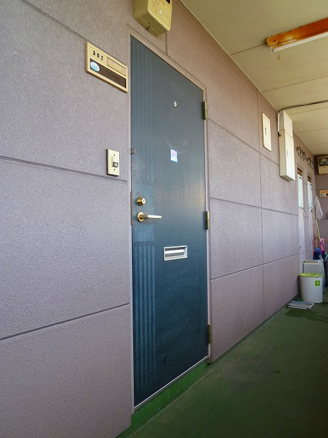 合川ビレッジ【キャッシュバック対象物件】のエントランス|毎日通るエントランスはこのようになっています