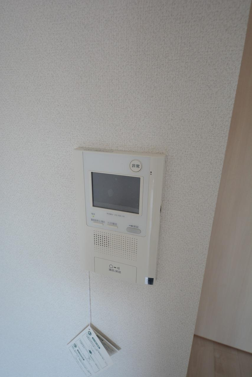 プレサンス上町台リベルテのセキュリティ|プレサンス上町台リベルテ　モニター付きインターフォン