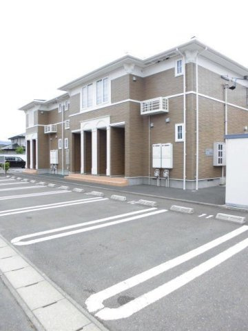 サンリットＳ・Ⅱの駐車場
