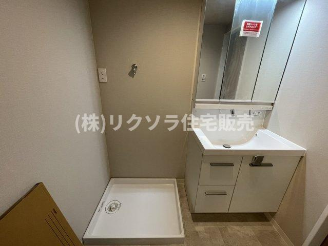 くずはセンチュリータウン四番館のランドリースペース|ドラム式も設置可能
■物件内覧・資金計画相談・住宅ローン相談、リフォーム相談、お問合せ受付中■
※当日・翌日のご内覧、ご相談はお電話でのお問合せがスムーズです！