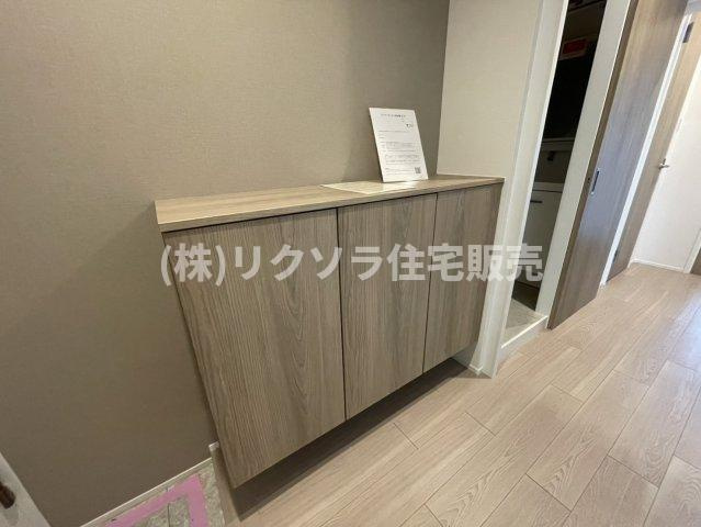 くずはセンチュリータウン四番館の収納|シューズボックス
■物件内覧・資金計画相談・住宅ローン相談、リフォーム相談、お問合せ受付中■
※当日・翌日のご内覧、ご相談はお電話でのお問合せがスムーズです！