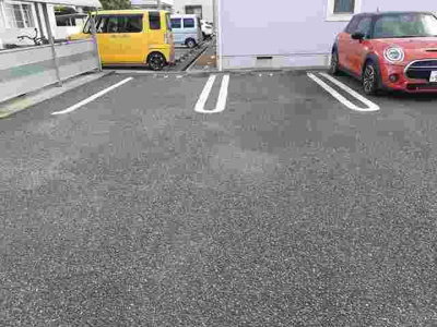 【駐車場】 | フリーデンＣ | 駐車場完備です