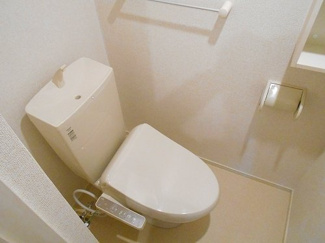 【トイレ】 | Ｒグレイ砥堀 | トイレです
