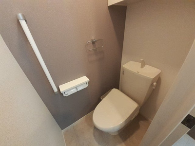 【トイレ】 | フローリッシュ・メゾン上野田２ | 落ち着いた色調のトイレです