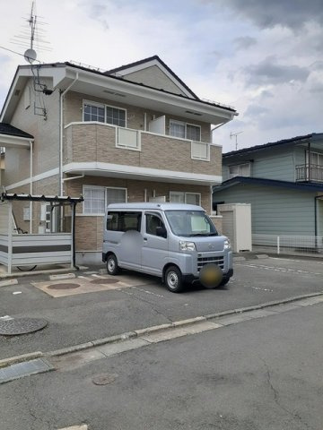 シャンドフルールの駐車場