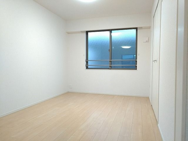 Ｍｏｄｅｓｓａ　Ｇｏｓａｉｂｉの寝室
