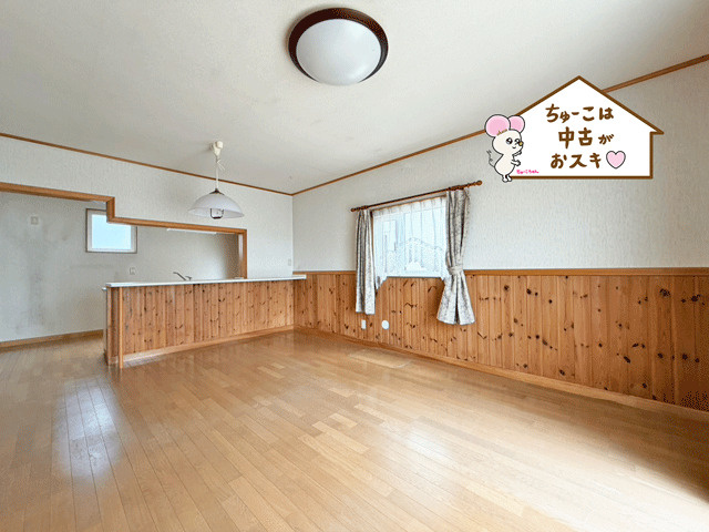 大崎市古川穂波2丁目の居間・リビング