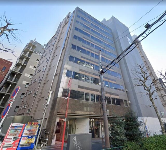 アーバンスクエア神田の外観