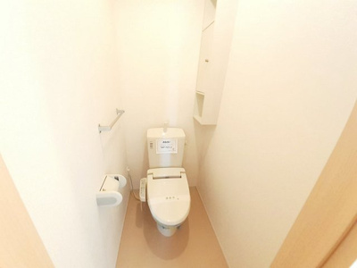 【トイレ】 | アメニティ下石田Ⅱ | トイレもきれいです