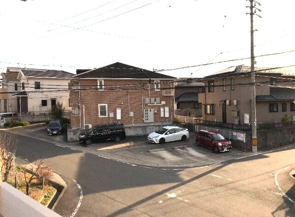アサンテ下志段味の駐車場