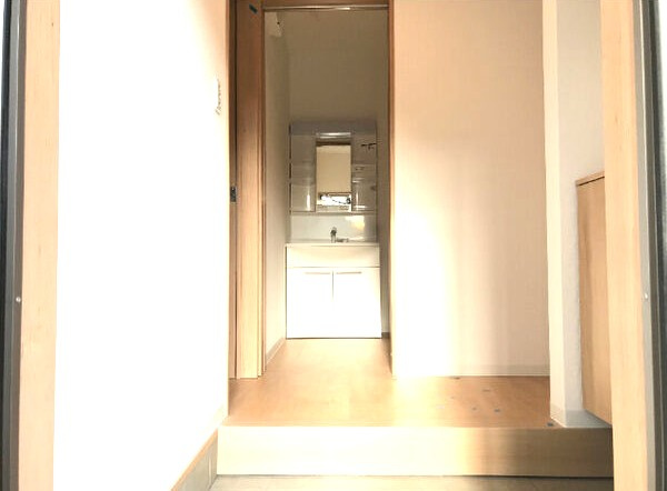 アサンテ下志段味の玄関