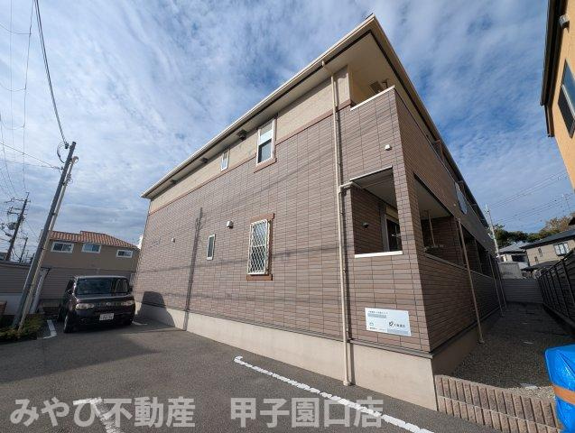パルティール小曽根の外観