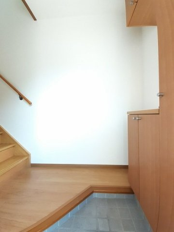 ホワイトリバー　Ａの玄関|玄関です