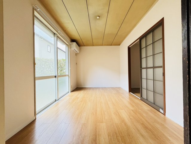 ラフォーレ原田Nの居間・リビング