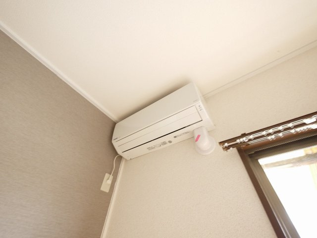 ロイヤルアーバンの設備|エアコン設備