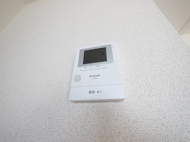 ロイヤルアーバンのセキュリティ|モニター付きインターホーン