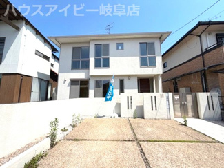 【外観】 | 瑞穂市古橋！築22年中古住宅！ハウスクリーニング・シロアリ点検済み！お車並列3台可能！ | 瑞穂市古橋！築22年中古住宅！ハウスクリーニング・シロアリ点検済み！お車並列3台可能！