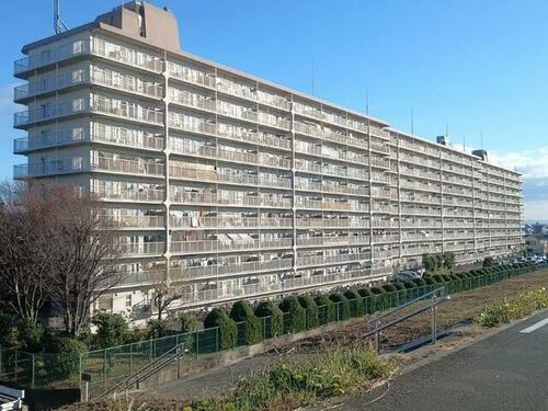 枚方淀川公園スカイハイツの外観|新しい生活にいかがでしょうか？外観はお住まいの顔になります。こだわりたいポイントですね。水回りリフォームやリノベーションも承ってます。
■現地見学・資金計画相談・住宅ローン相談もお問合せ受付中■