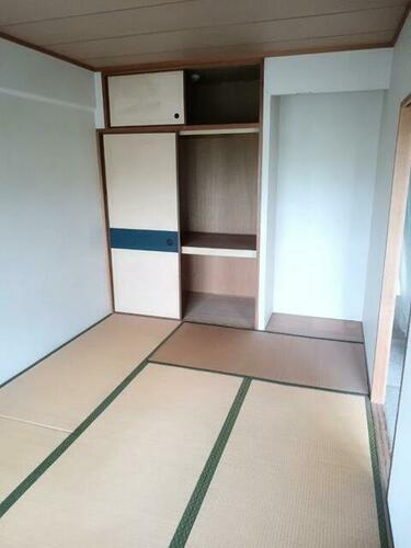 枚方淀川公園スカイハイツの和室|和室6.0帖
■物件内覧・資金計画相談・住宅ローン相談、リフォーム相談、お問合せ受付中■
※当日・翌日のご内覧、ご相談はお電話でのお問合せがスムーズです！