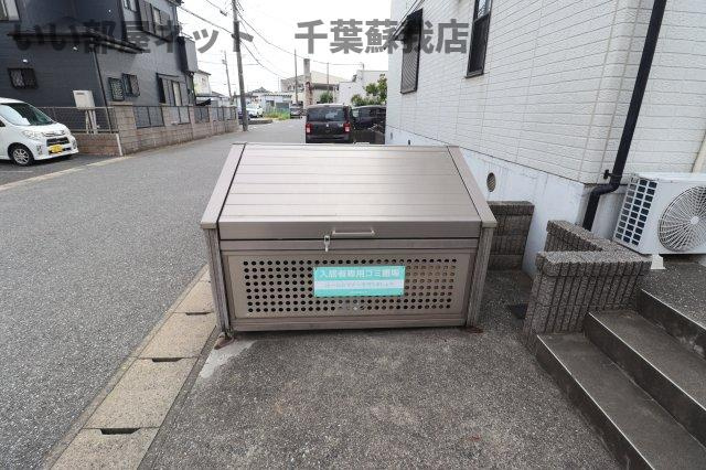 ビィウラ　WESTのその他共用部分|ゴミストッカー