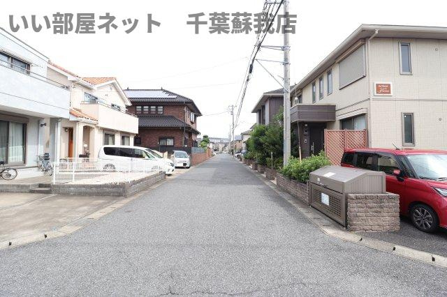 ビィウラ　WESTの周辺