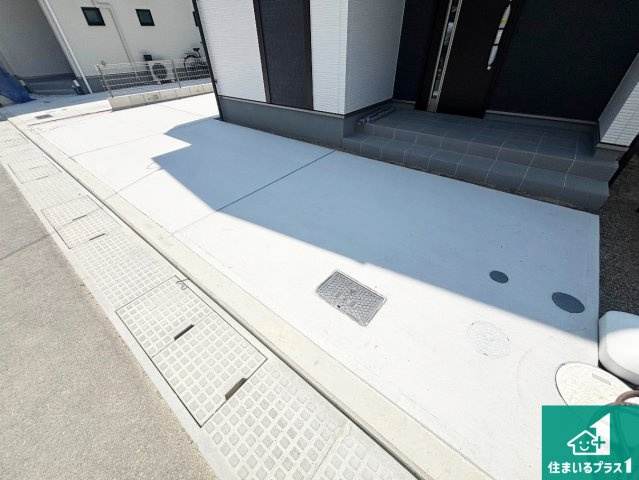 ♦堺市美原区阿弥　新築一戸建ての駐車場|駐車スペース！散水栓があるので、こまめに愛車を洗えます！