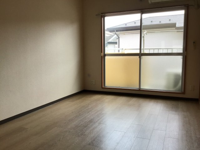 リヴェール本郷台の居間・リビング|※現況有姿となります。