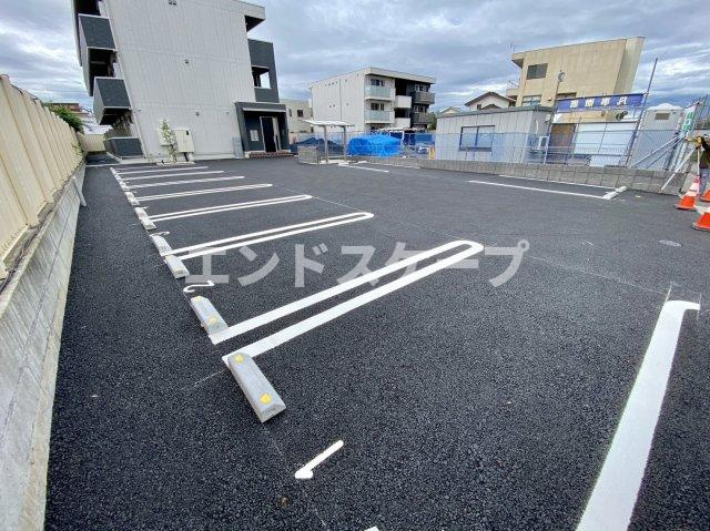 D-ROOM紅雲町Cの駐車場|高崎、前橋のお部屋探しはエンドスケープまで！お客様の理想お聞かせ下さい♪