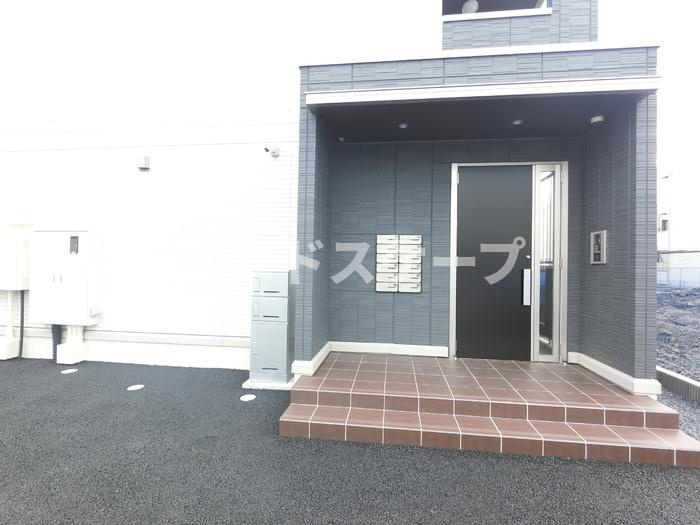 D-ROOM紅雲町Cのエントランス|高崎、前橋のお部屋探しはエンドスケープまで！お客様の理想お聞かせ下さい♪