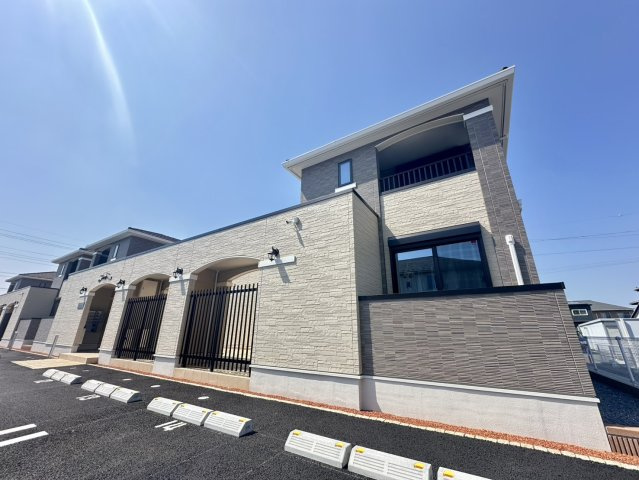 ラ　ペ　フランⅡの外観