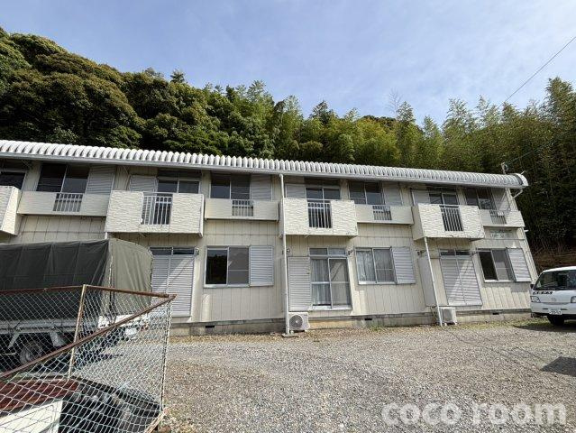レピュート山崎 の外観