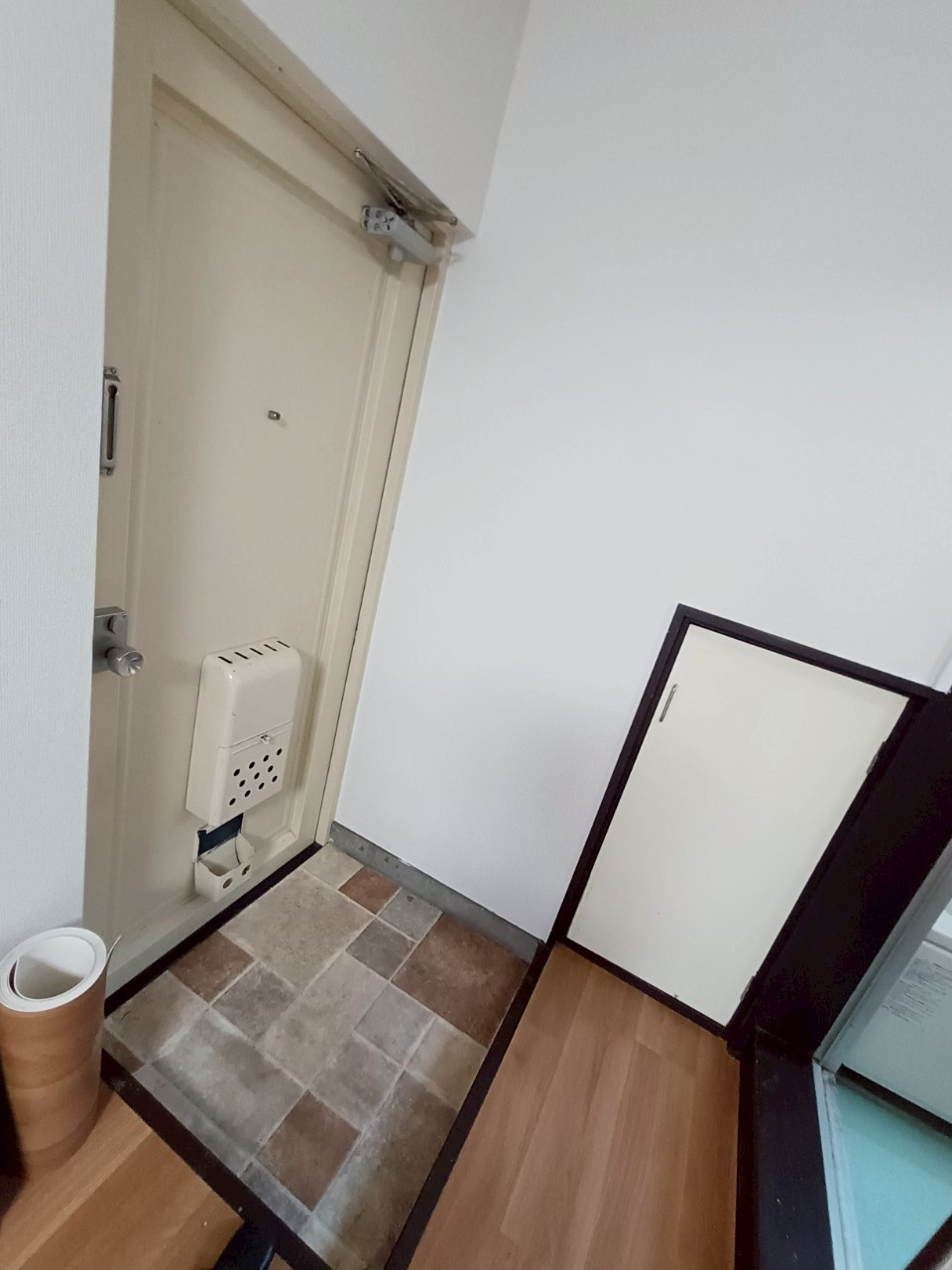 【玄関】