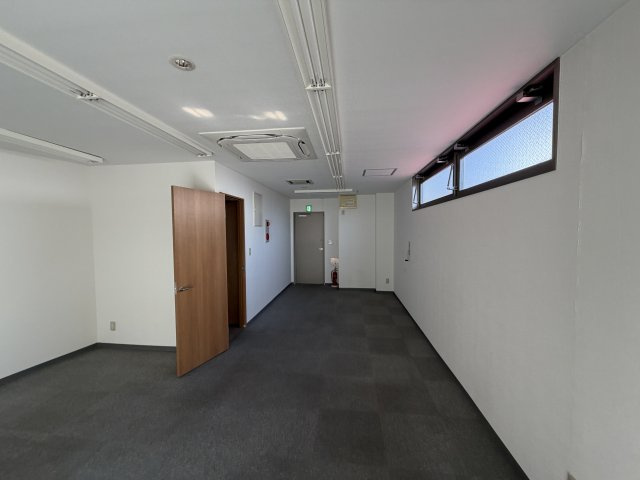 熱海市田原本町　角屋ビル3Fの内装