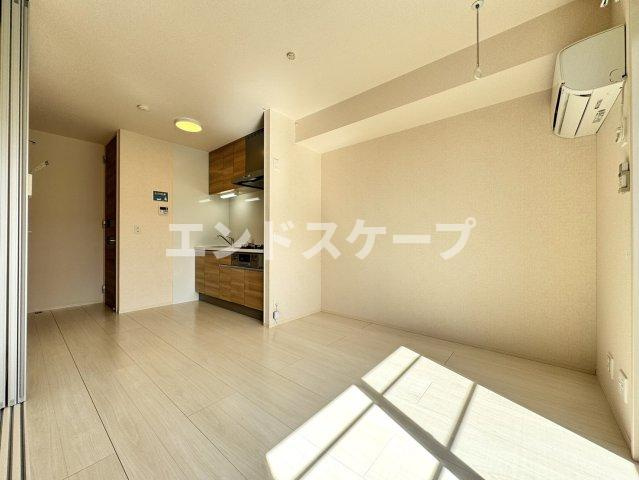 Freesiaの居間・リビング|高崎、前橋、伊勢崎エリアのお部屋探しはエンドスケープまで！お客様の理想お聞かせ下さい♪