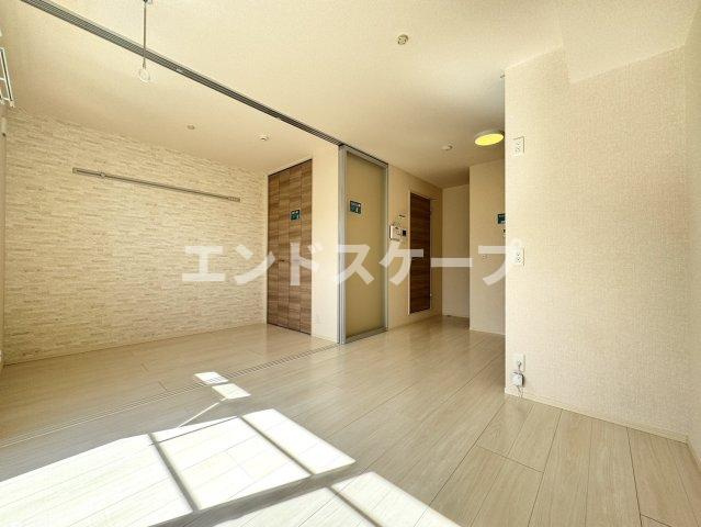 Freesiaの居間・リビング|高崎、前橋、伊勢崎エリアのお部屋探しはエンドスケープまで！お客様の理想お聞かせ下さい♪