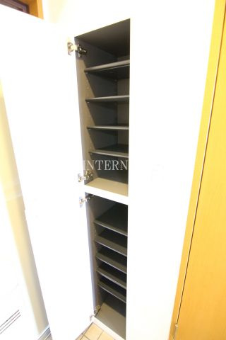 ピアノの玄関|他部屋参考写真