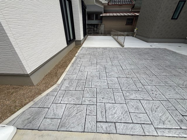 ◆堺市美原区阿弥　新築一戸建ての駐車場|駐車スペース！散水栓があるので、こまめに愛車を洗えます！