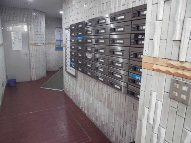 モンテベルデ本郷西片の設備|郵便受けです
