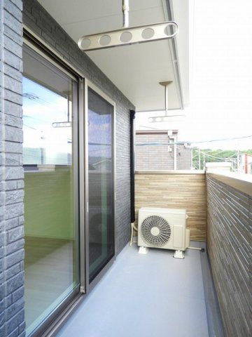レオパラッツォのバルコニー|バルコニーからの眺めを楽しみながら食事をしませんか