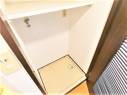 ライオンズマンション西霞町第２のその他|室内洗濯機置場　※2024年6月撮影
