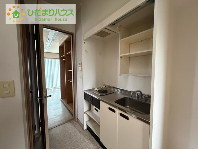 いわき市小名浜玉川南　中古戸建のキッチン|来客対応の為ミニキッチンもございます。