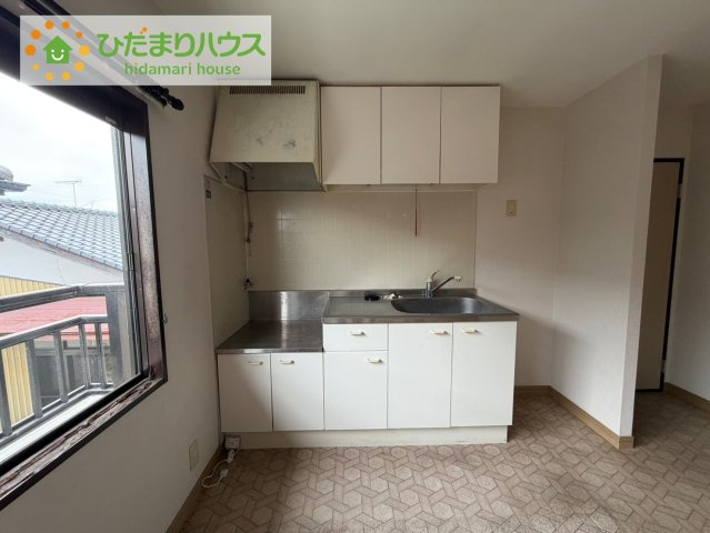 いわき市小名浜玉川南　中古戸建のキッチン|使い勝手の良い、キッチン