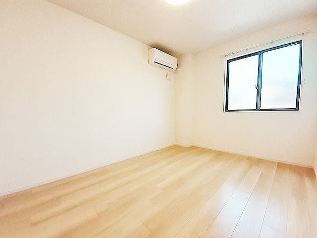 カトレアの内装
