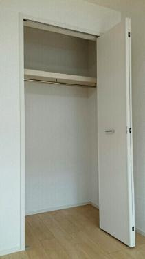 ヌーベル中浦和の収納