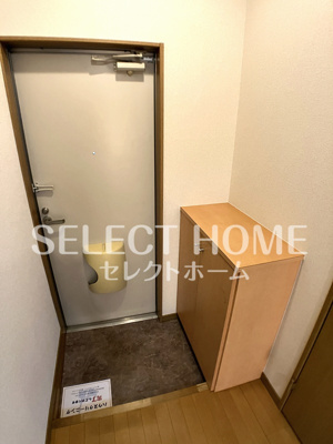 【玄関】 | シャトーリ牧御堂Ａ棟 | 明るい玄関です
同型タイプ